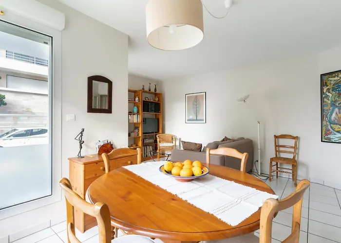 Les Rives De L'erdre Apartamento *